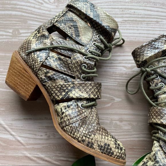Jeffrey Campbell x Free people Point Toe Heel RARE cowboy Snakeskin boot size 7 - Picture 6 of 14
